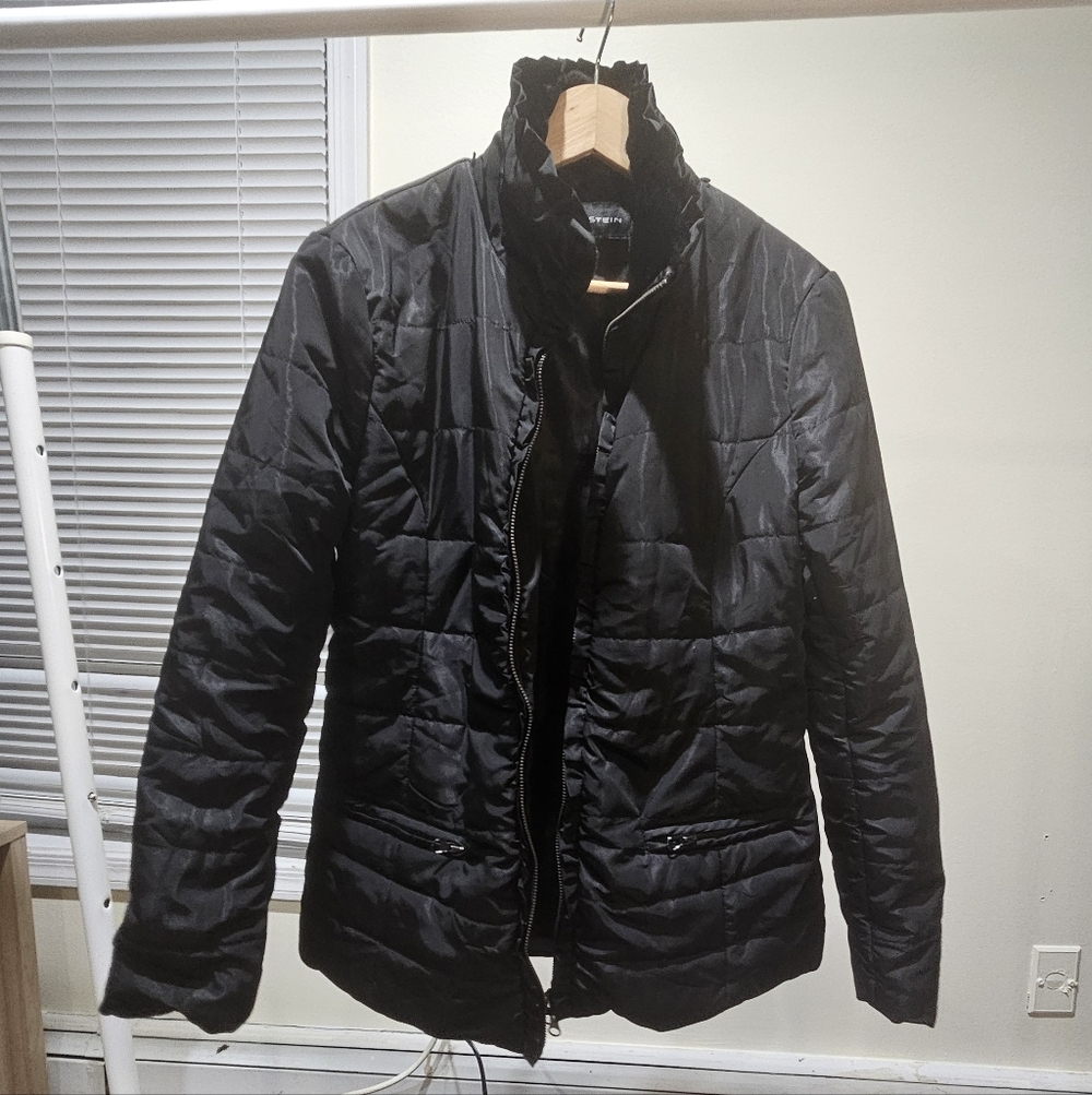DANA STEIN Black Puffer Jacket - Quilted with  Fur Collar Trim - Size M